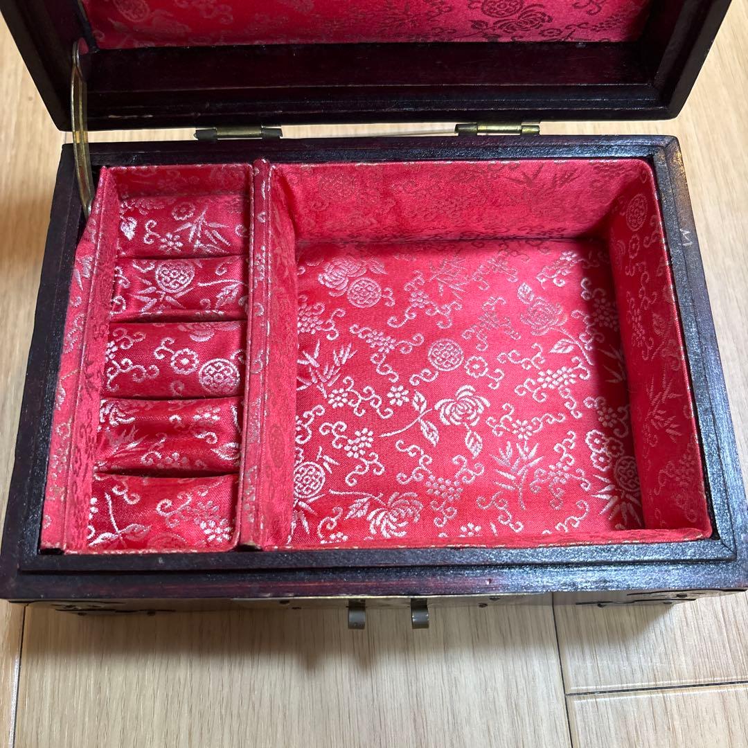 中国 白翡翠 彫刻 宝石箱 ジュエリーボックス　ビンテージ