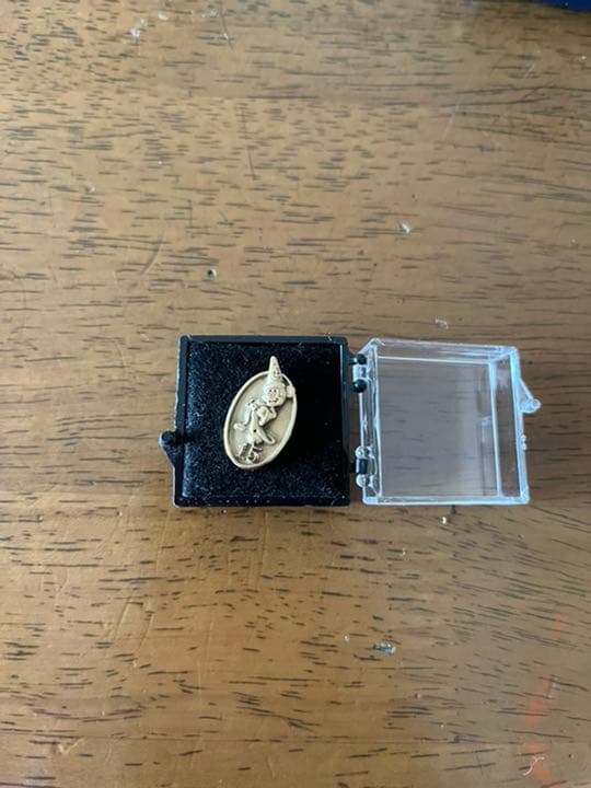 オリエンタルランド　サービスアワードピン(5.10.15.20)