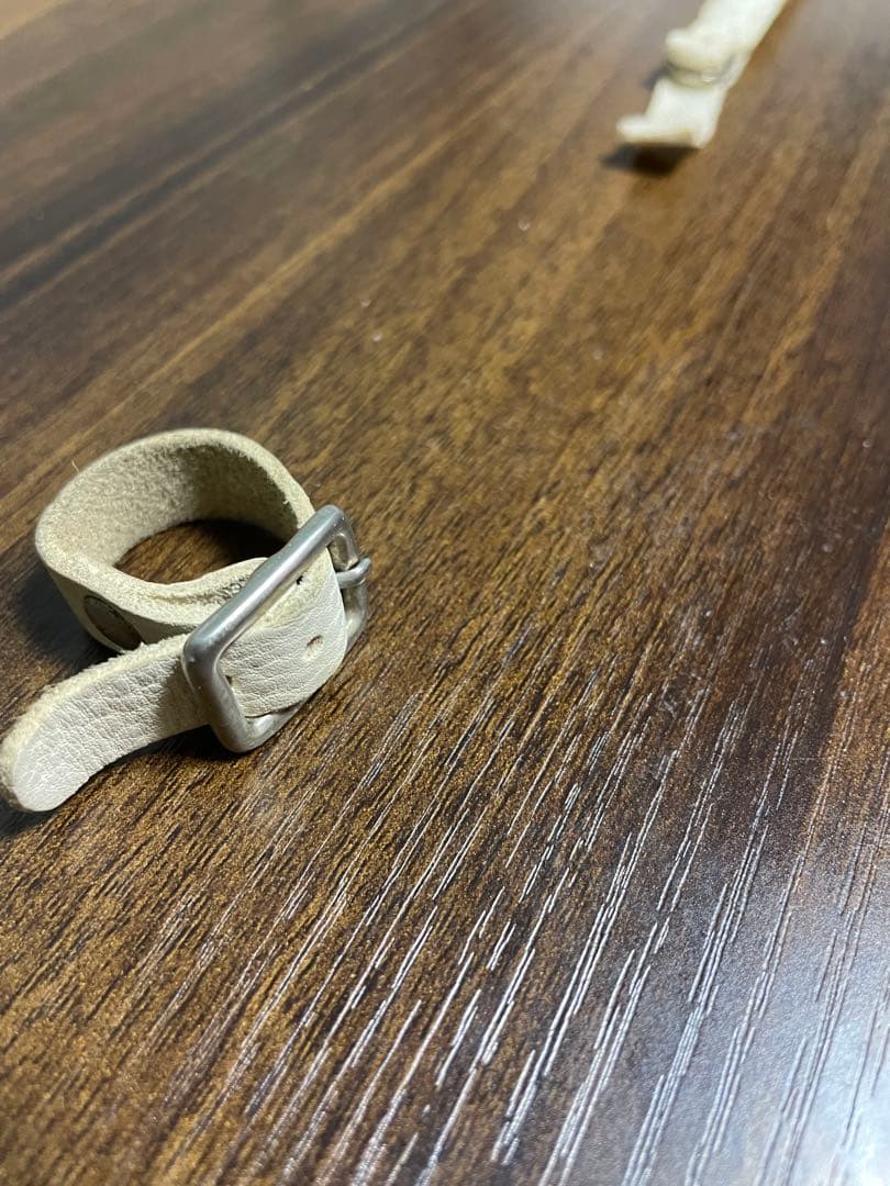 t*u様 マルジェラ本人期 ホワイトレザー バックル付きリング