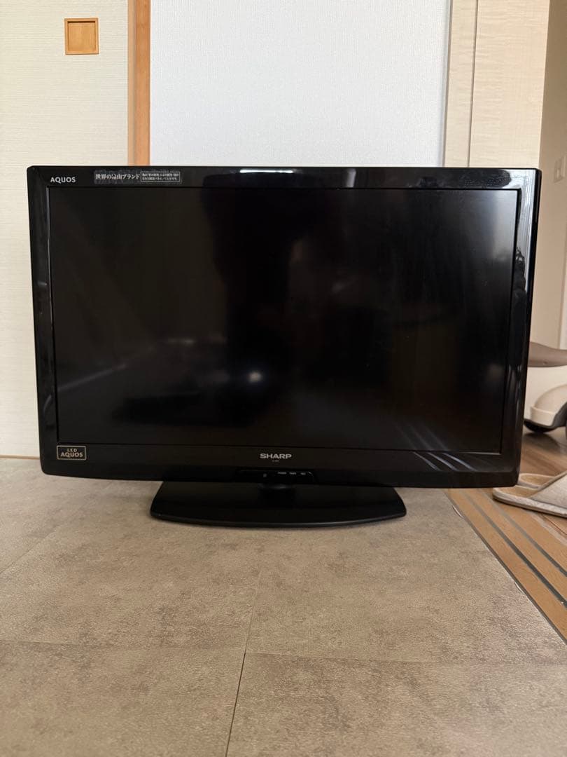 【リモコン付きテレビ】 SHARP AQUOS LC-32V5