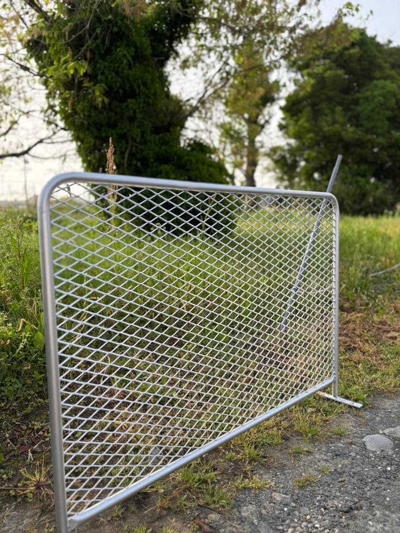 鞠自立式アメリカンバリケード 900×650