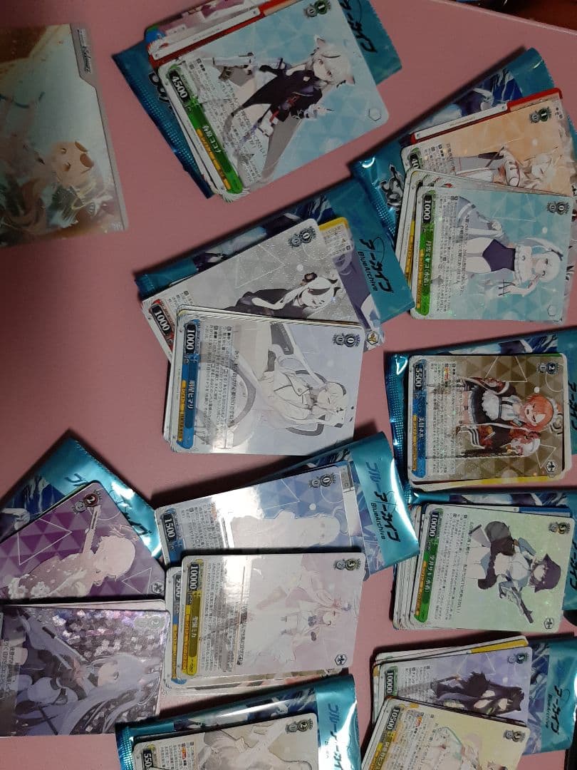 ブルーアーカイブ　ヴァイス　ブルアカ　4box　ブースターパック