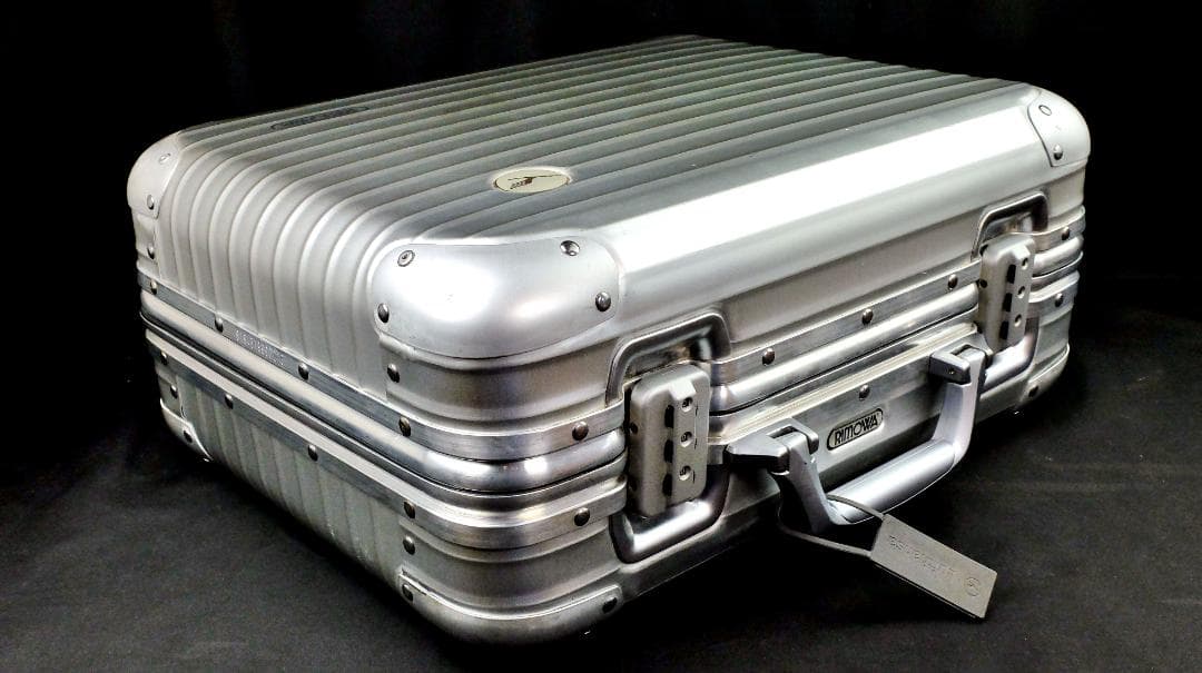 リモワ 918.45トパーズ『ルフトハンザ』 ボーディングケース【33L】美品