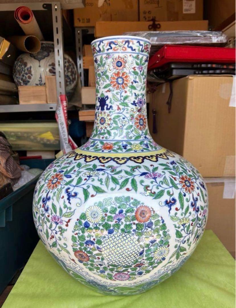 中国　古美術　清時代 斗彩天球特大花瓶 【大清雍正年製】在銘y115