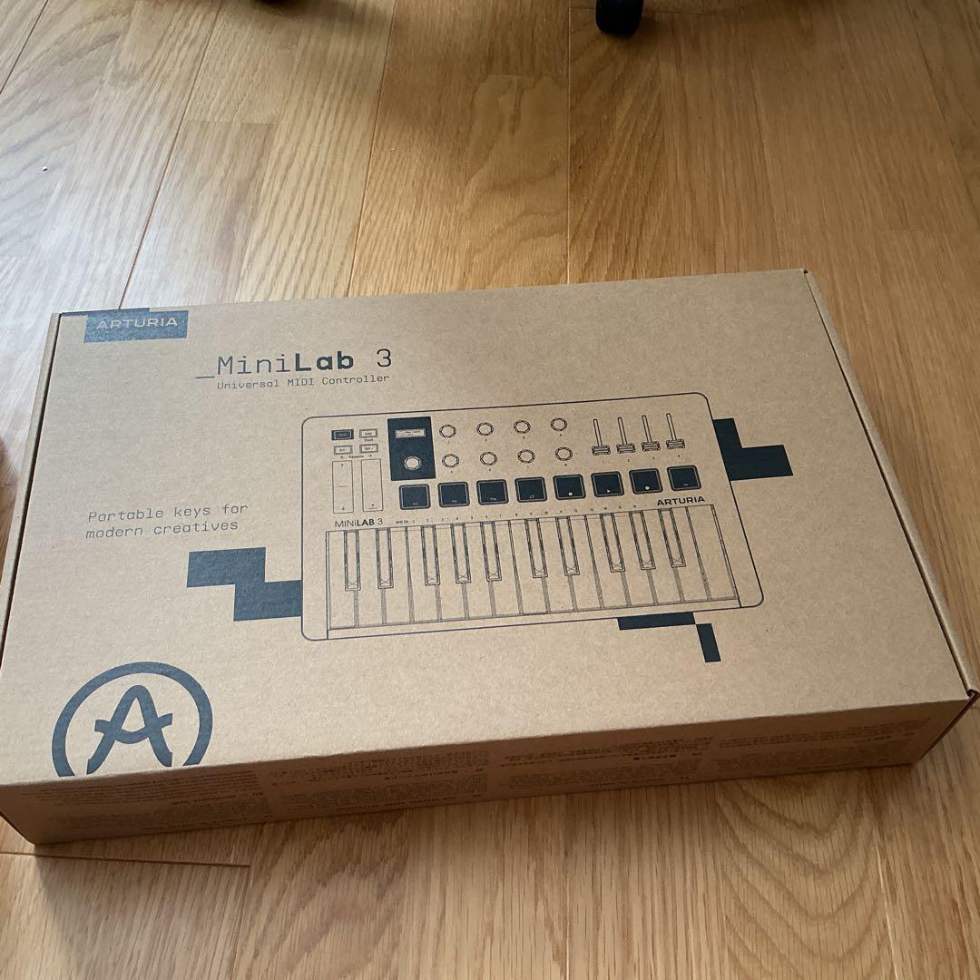Mini lab 3 - Arturia MIDIキーボード ホワイト