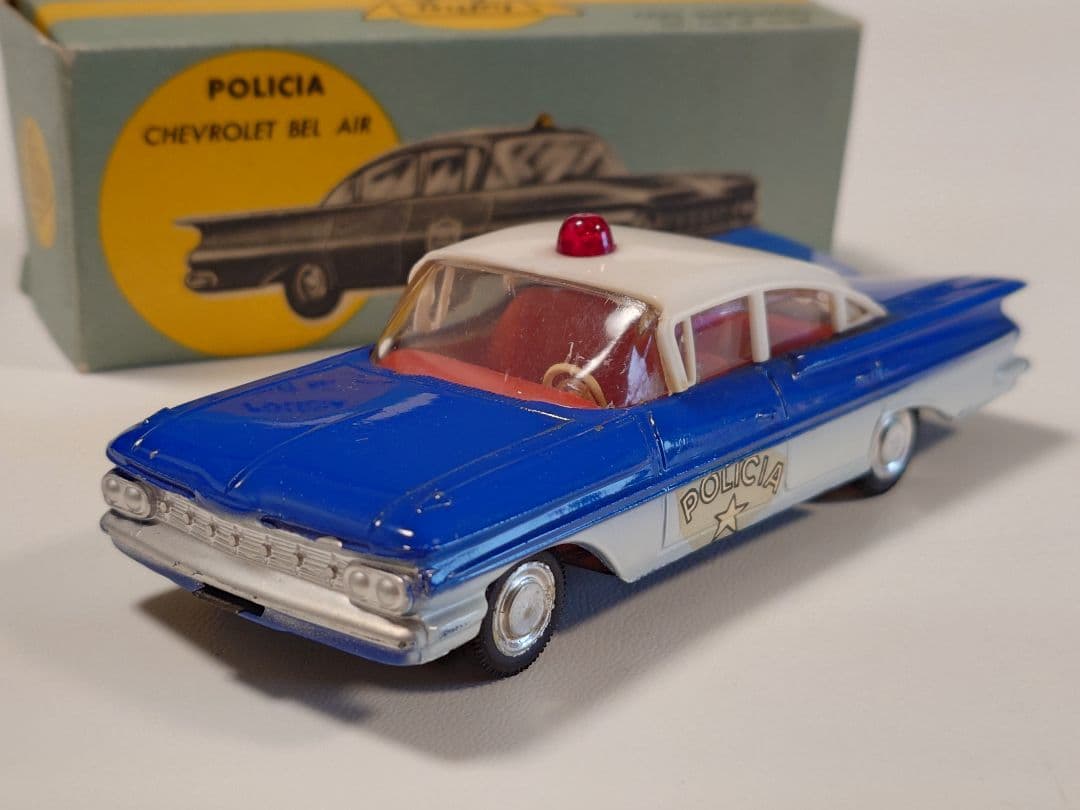 ミニカー BUBY art.1003 CHEVROLET BEL AIR POLICI