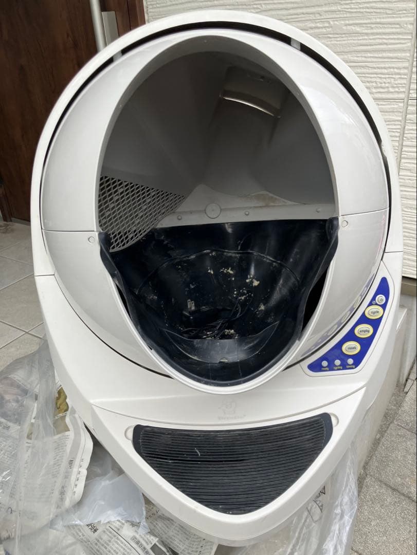 自動猫トイレ 大型 ホワイト　キャットロボットオープンエアー