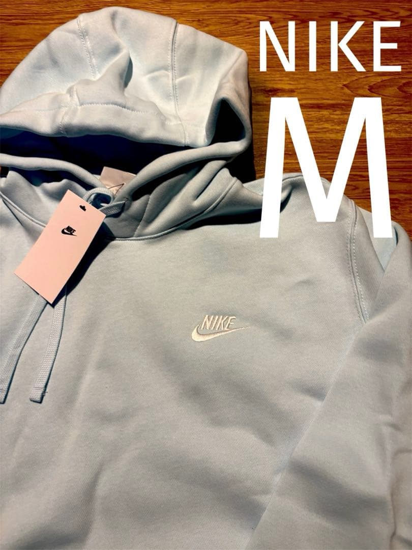 NIKE 新品未使用　フーディー　パーカー　裏起毛　Mサイズ