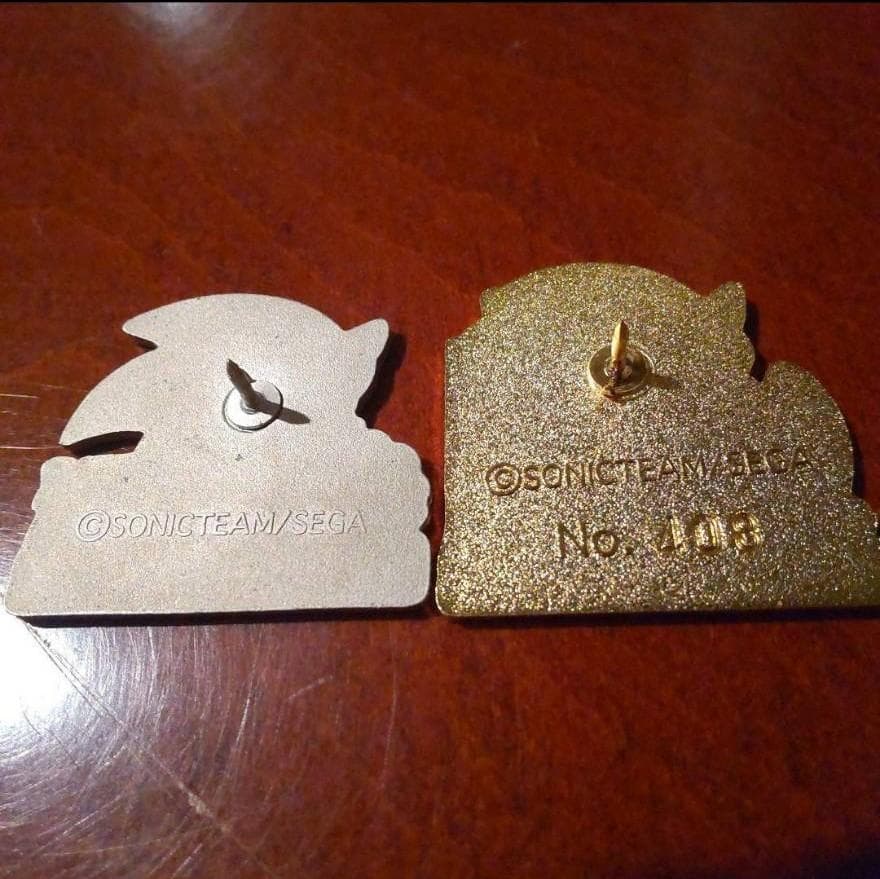 超希少ソニックチーム　セガ統合記念非売品ピンバッチ