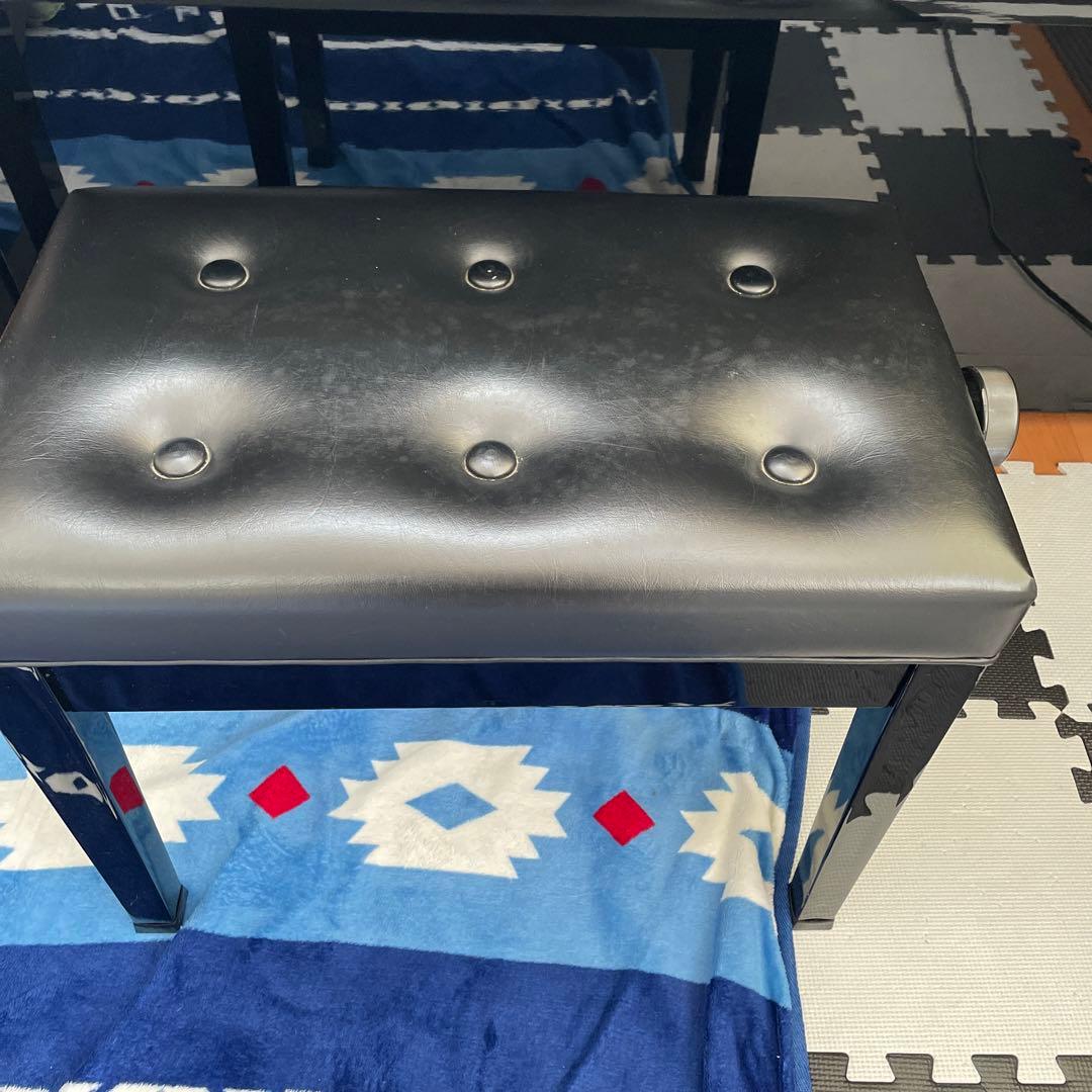 お値下　YAMAHA アップライトピアノ U 30A 椅子付き ヤマハピアノ