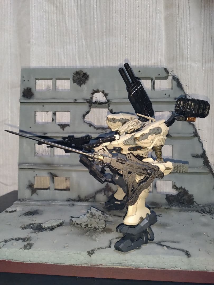 30MM ARMORED CORE Ⅵ ナイトフォール組み立て塗装済み完成品