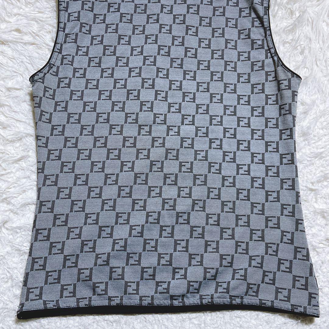希少⭐️フェンディ　タンクトップ　ズッカ柄　総柄　ノースリーブ　イタリア製　夏