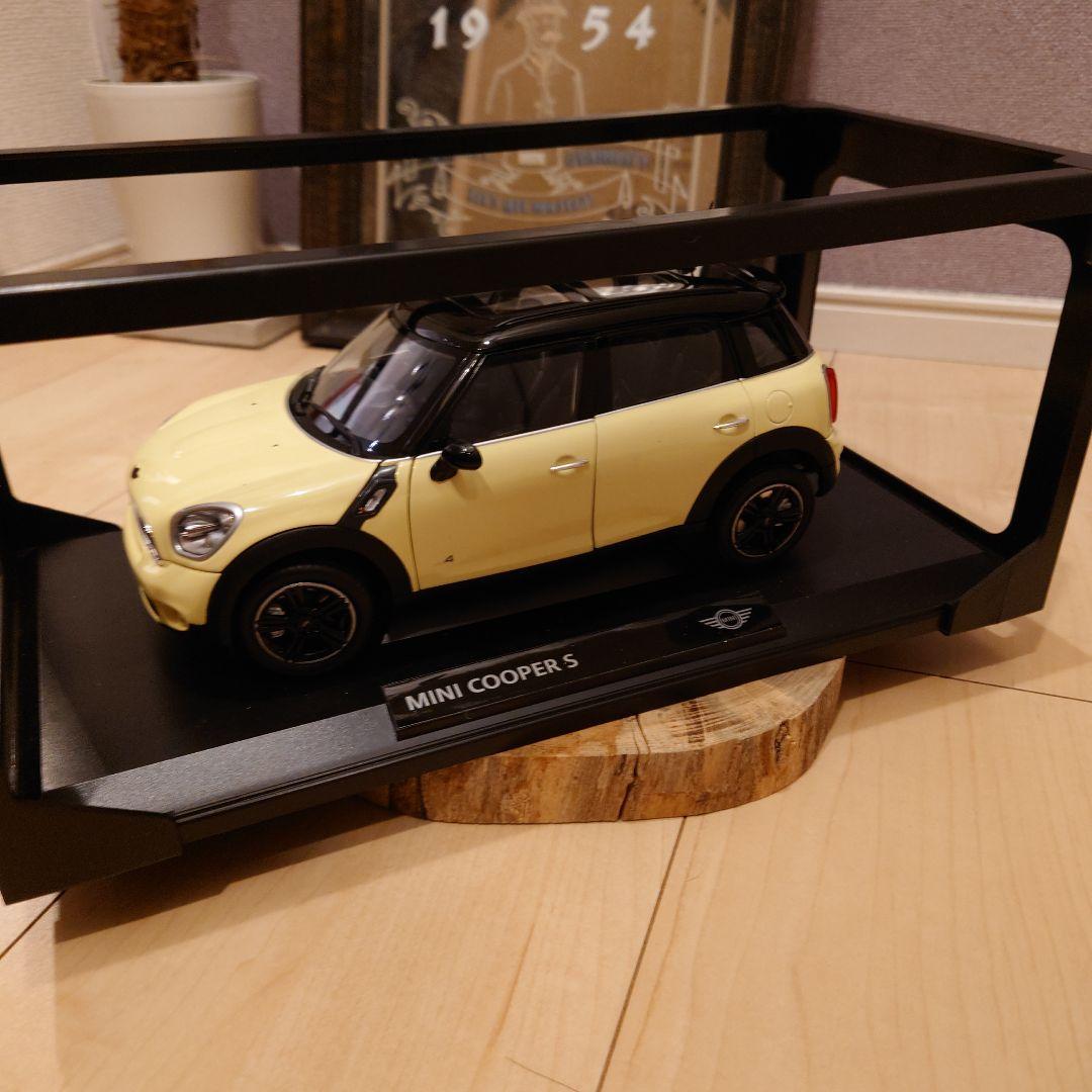 1-18スケール ミニクーパー Mini Cooper S　ディーラー特注　レア