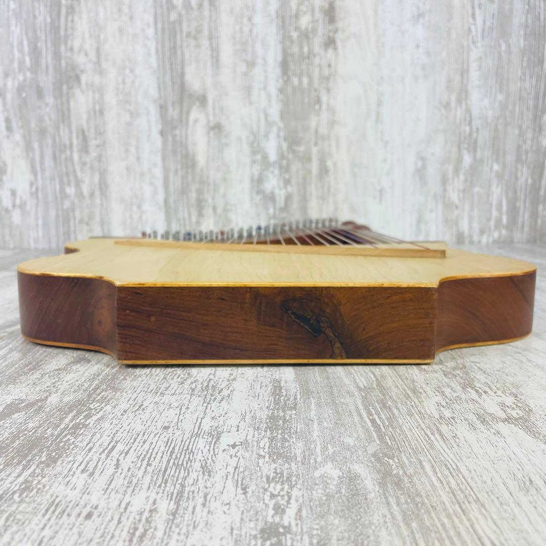 【美品】Mid-East Lute Harpリュートハープ　22弦　専用ケース付