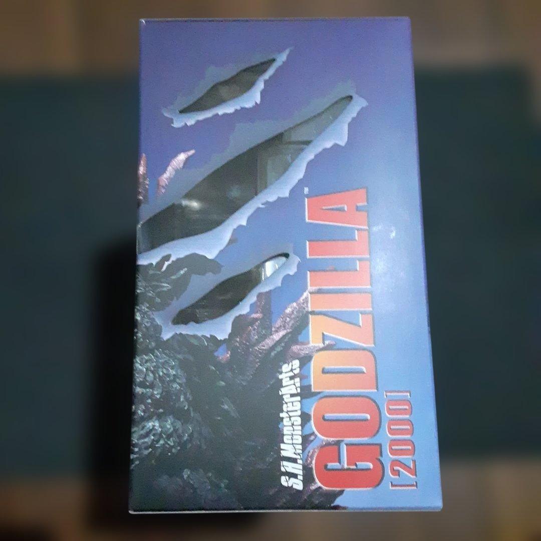 S.H. MonsterArts ゴジラ 2000 未開封