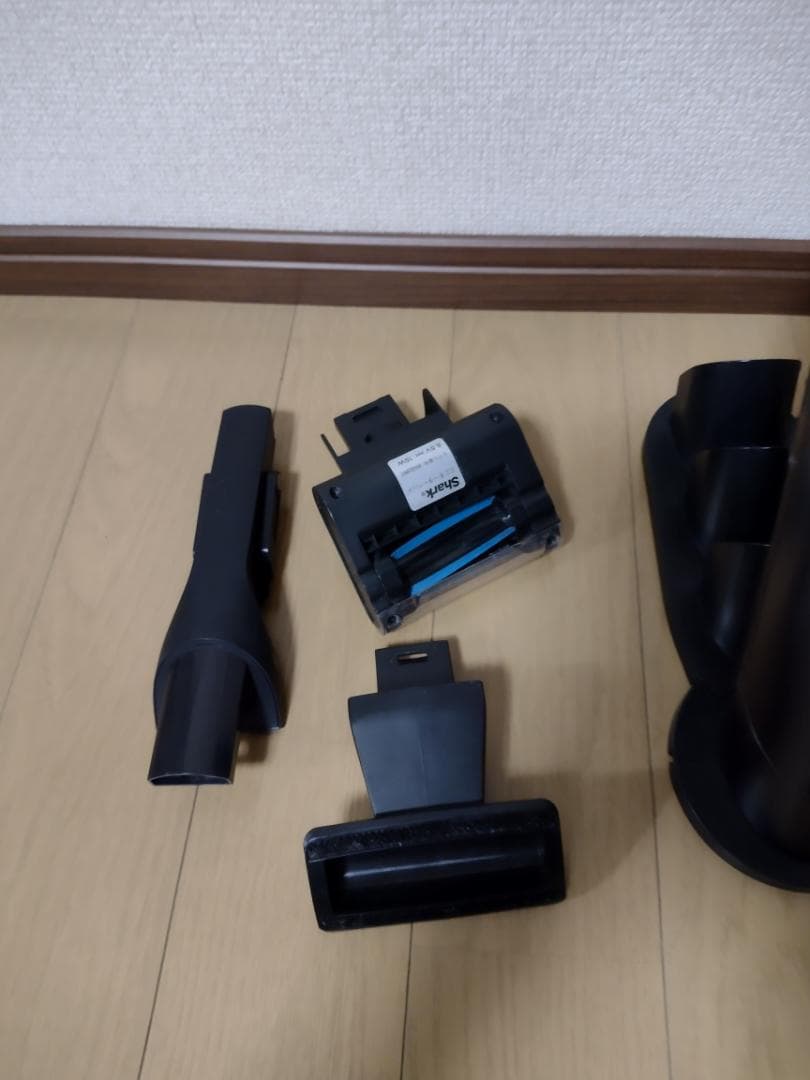 みる専用シャーク★ハンディクリーナー★WV416JGY★バッテリー新品と同等