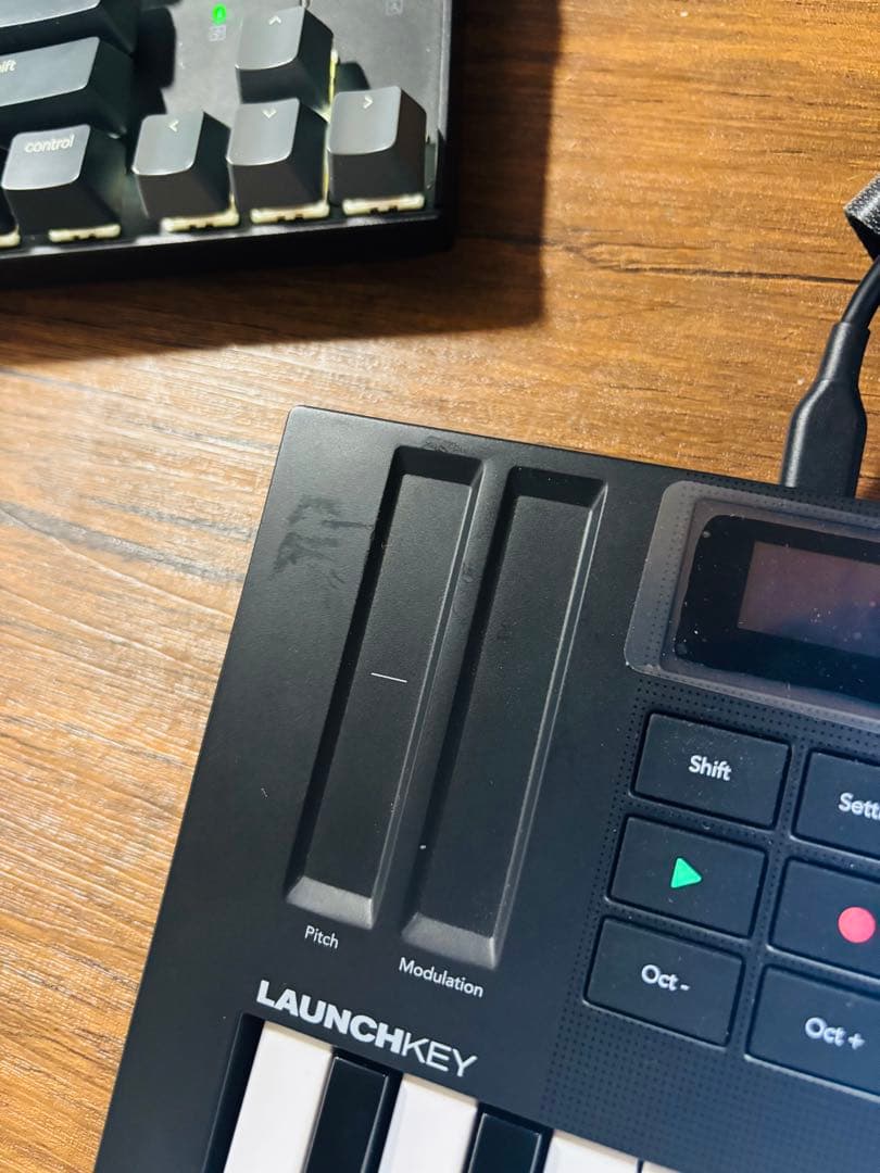 DTM・DAW Novation Launchkey mini mk4 25