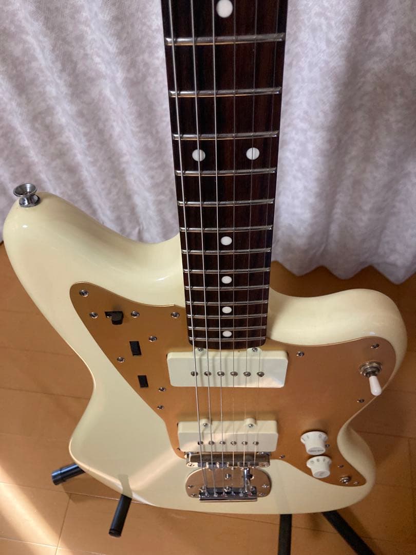 Squier by Fender J Mascis Jazzmaster 初期型