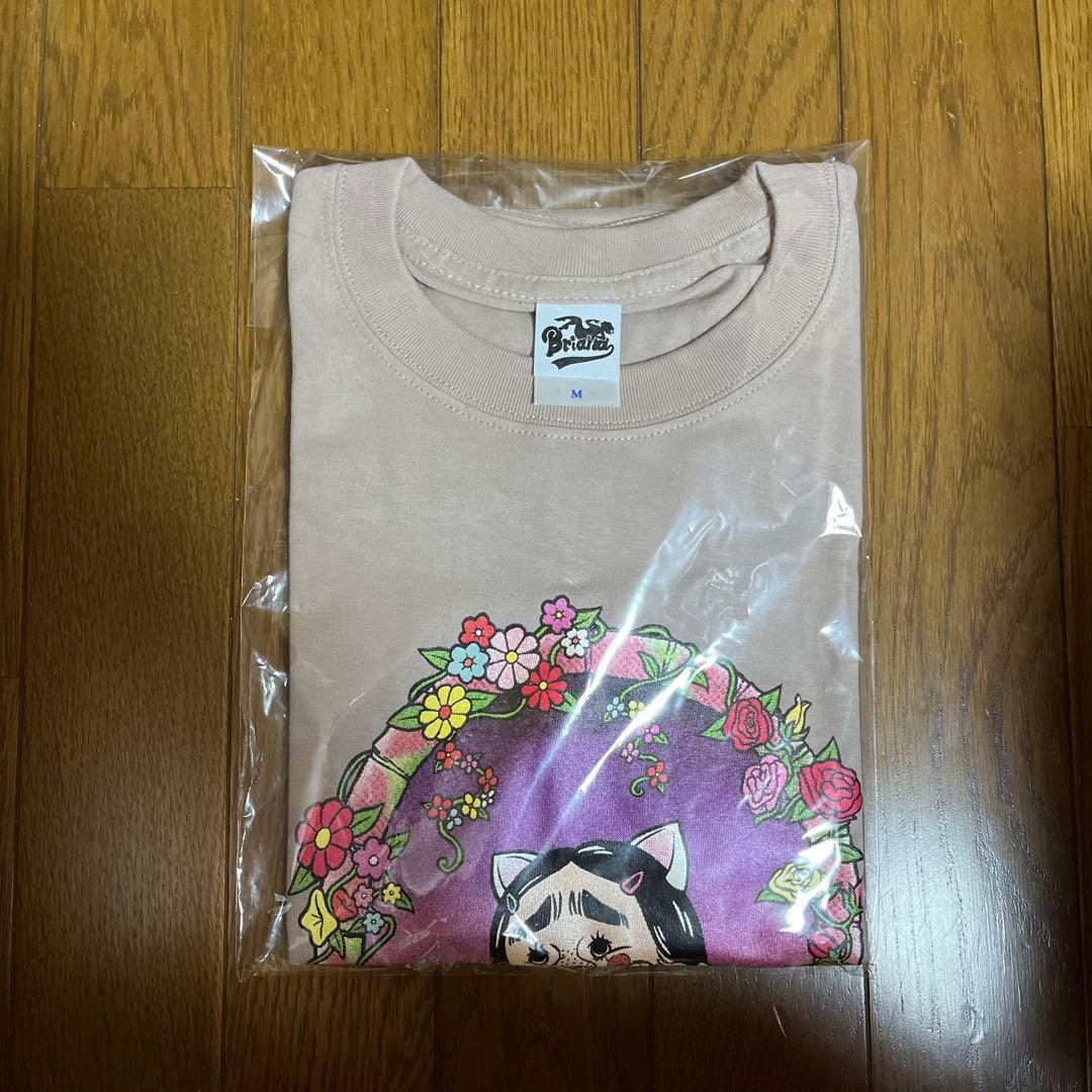 ブリアナギガンテ　Tシャツ