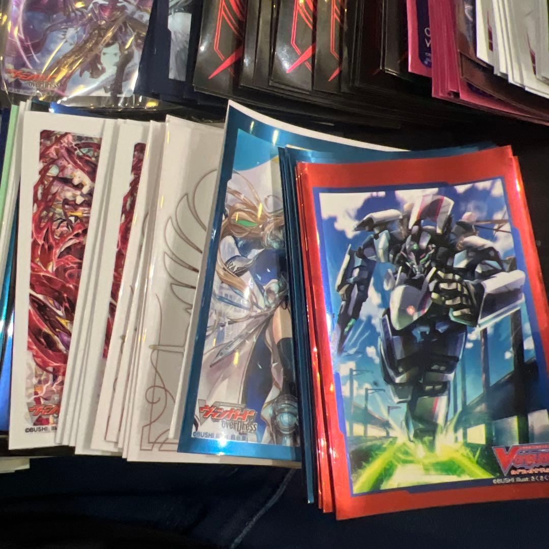 m*p様 ヴァンガード　中古スリーブ　当時物レア物限定品多数