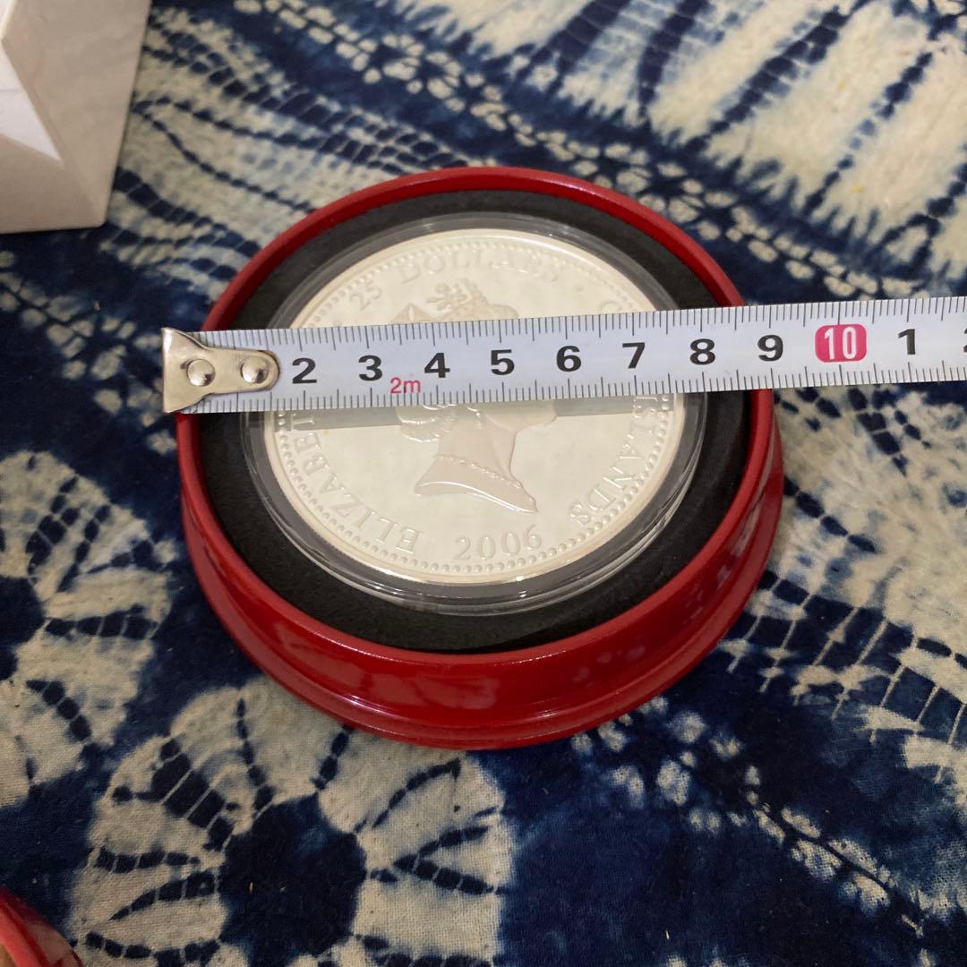 銀貨　秋篠宮家　越前塗ケース　5トロイオンス155.5g銀999 証明書付