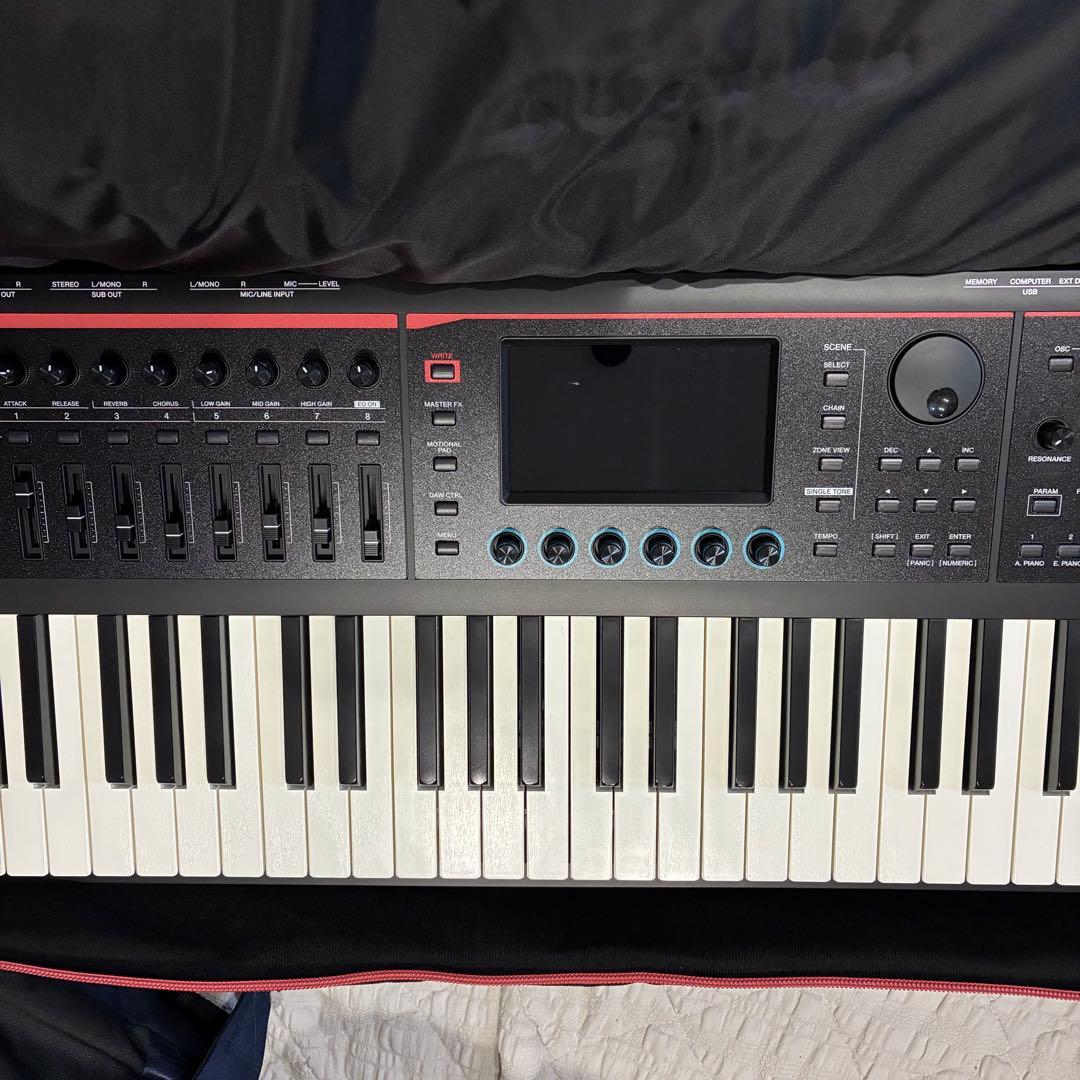 Roland FANTOM08 シンセサイザー 88鍵 キーボード ローランド