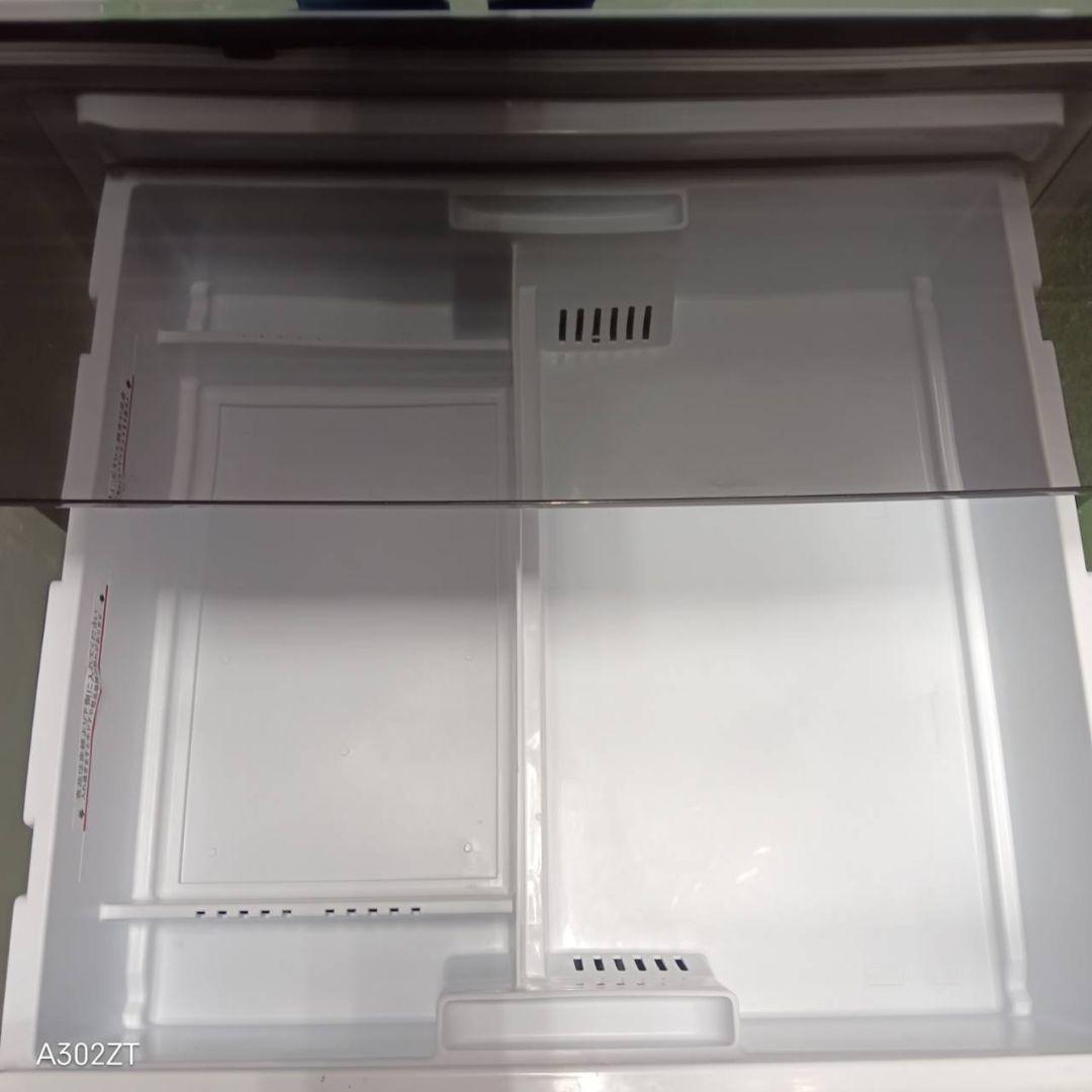 449 送料設置無料 三菱　自動製氷機能付き大型冷蔵庫　330L