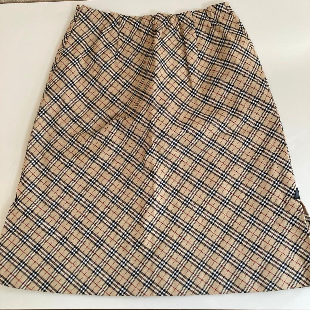 《フェン》新品未使用 バーバリーロンドン　キッズ　スカート 160