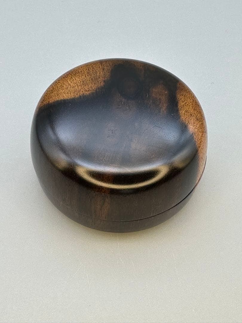 茶道具　香合　土井義峰　菊彫根来