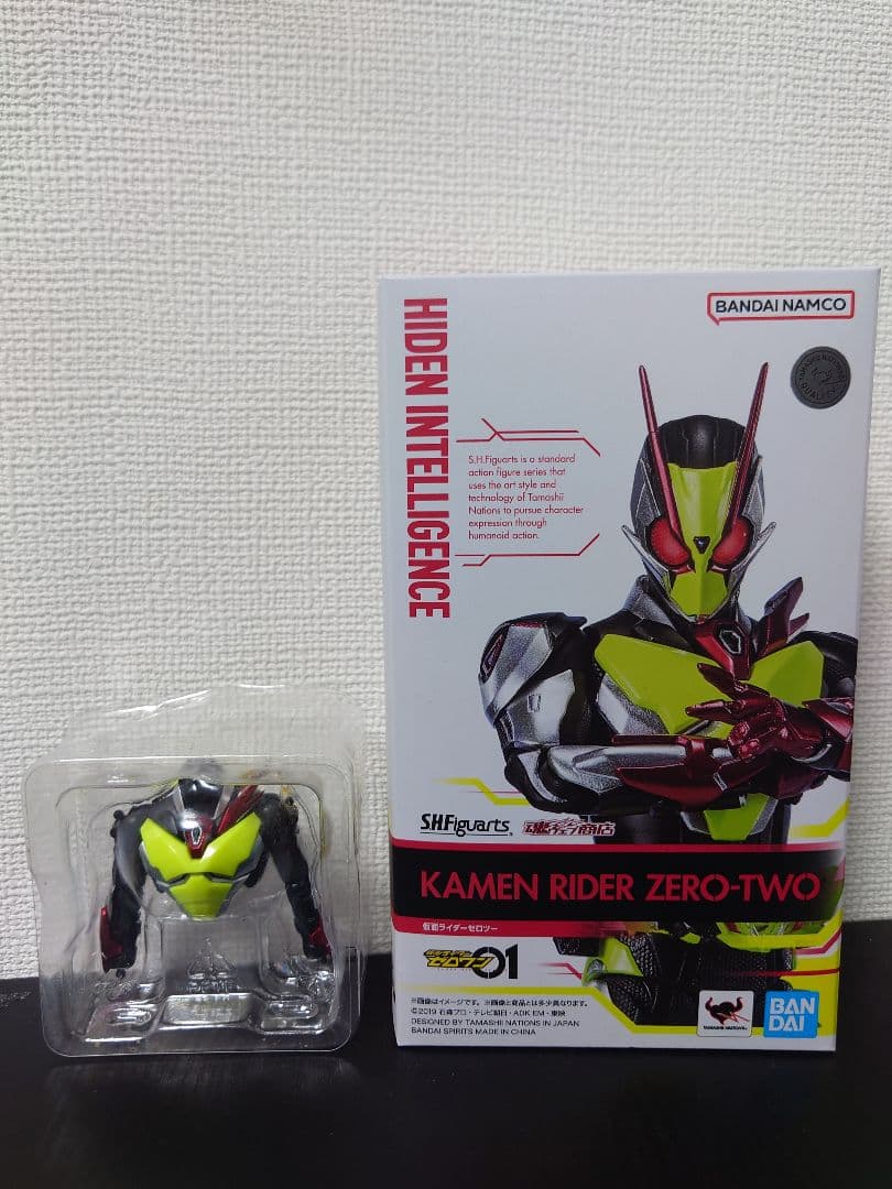 S.H.Figuarts　仮面ライダーゼロツー　開封品