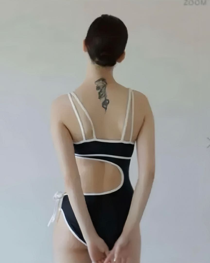 水着・ラッシュガード Theredthread meltthelady swim wear