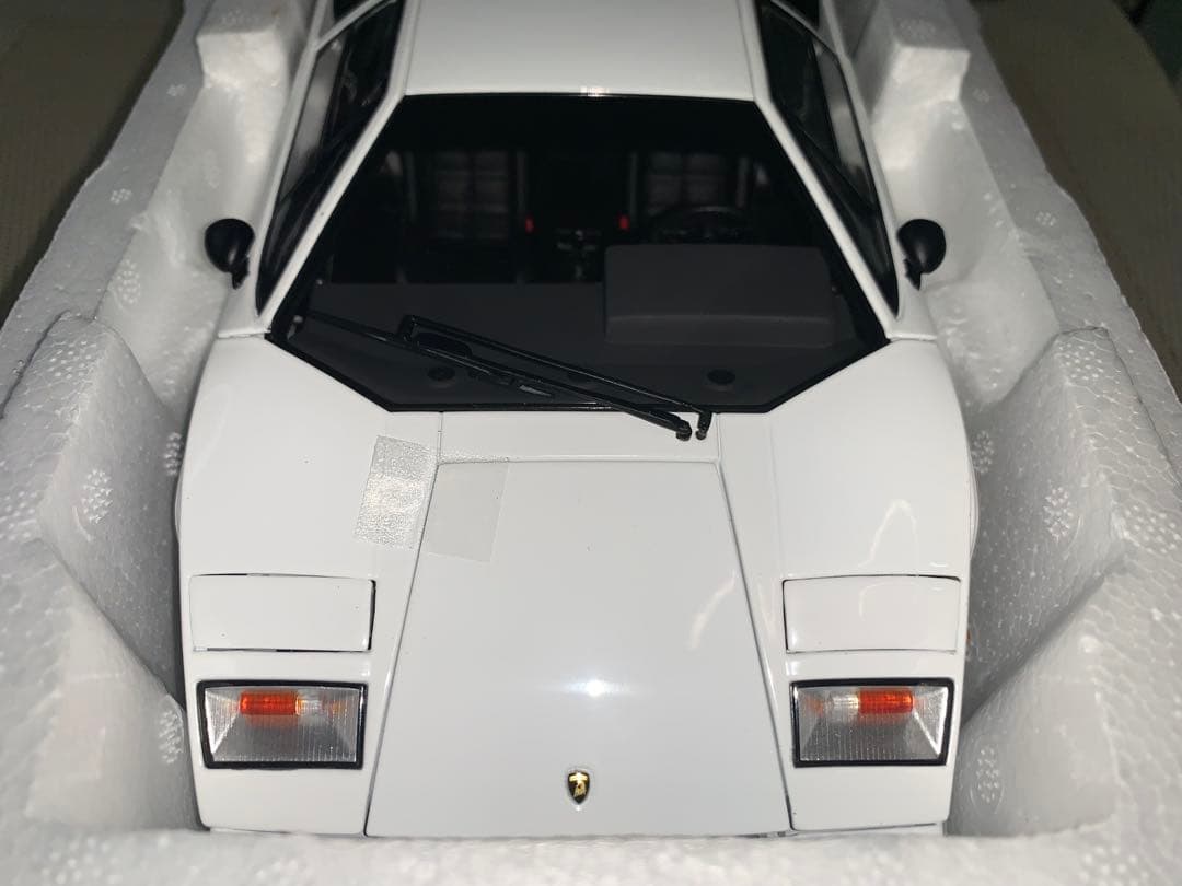 京商 1/18 ランボルギーニ カウンタックLP400S