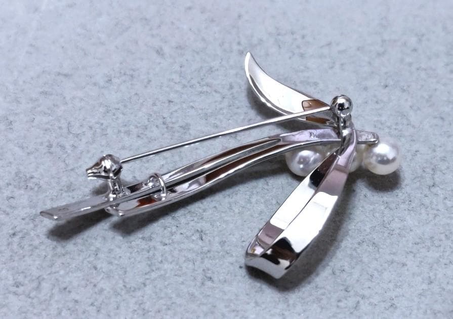 MIKIMOTO　ミキモト パール真珠　SILVER　ブローチ　40451