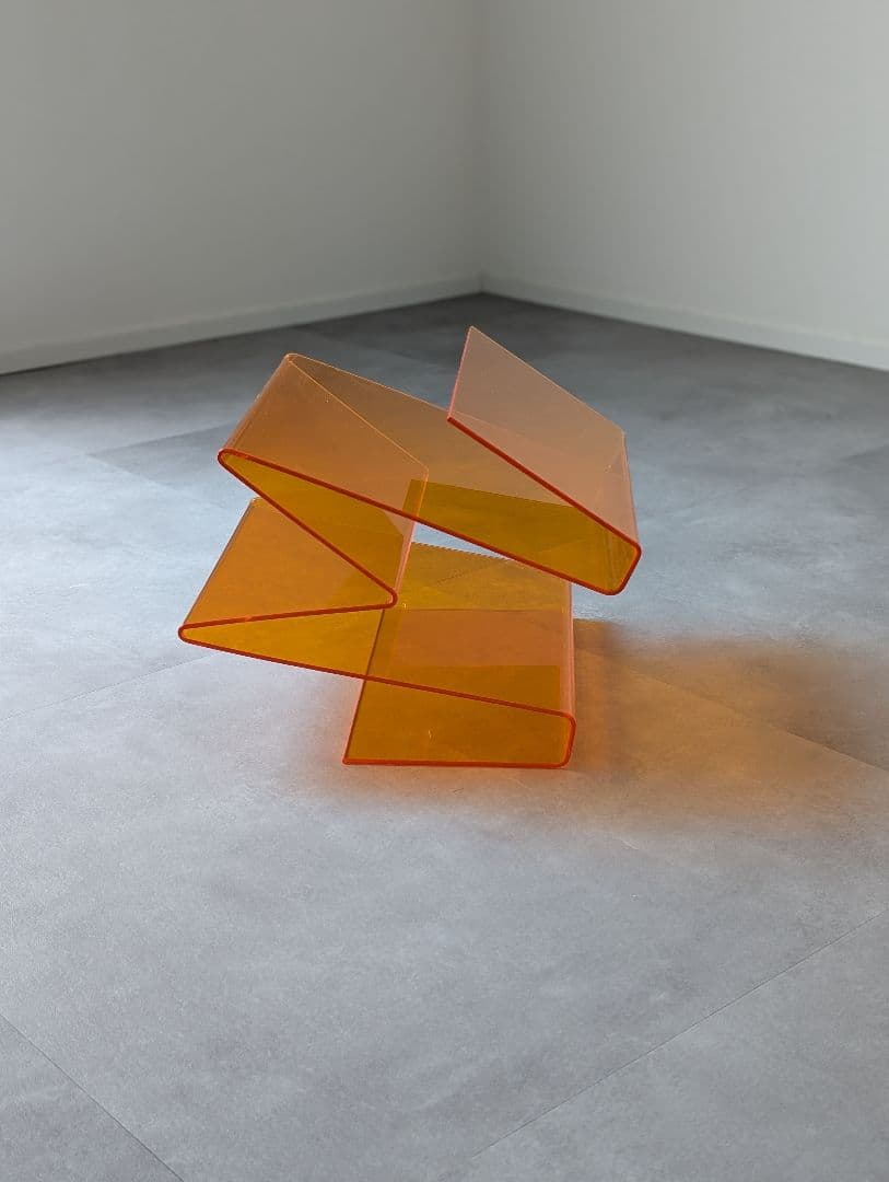 USED/スペースエイジ y2k アクリルマガジンラック space age