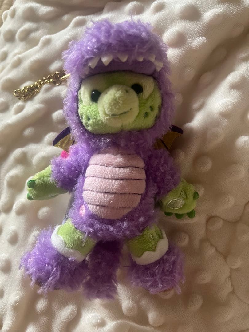 レア　海外ディズニー限定　オルメルぬいぐるみバッジ