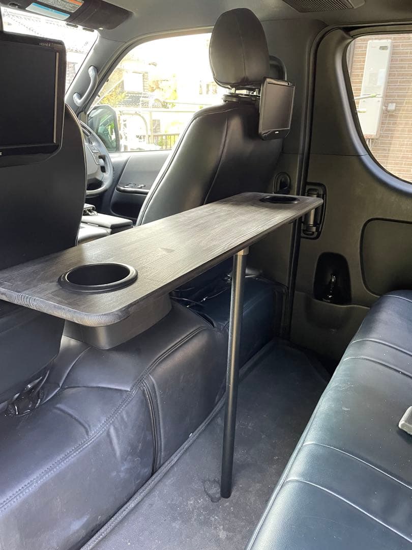 ハイエース　セカンドテーブル　車中泊　キャンプ