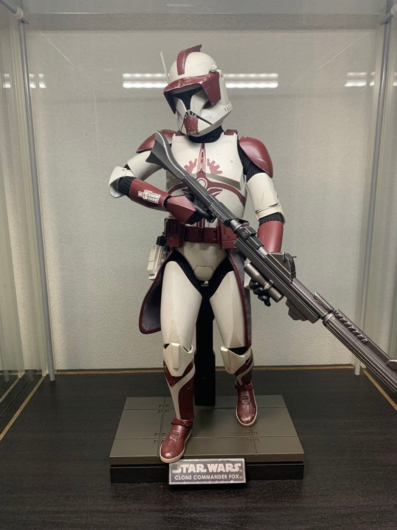 ホットトイズ　スター・ウォーズ　コマンダー・フォックス　1/6 フィギュア