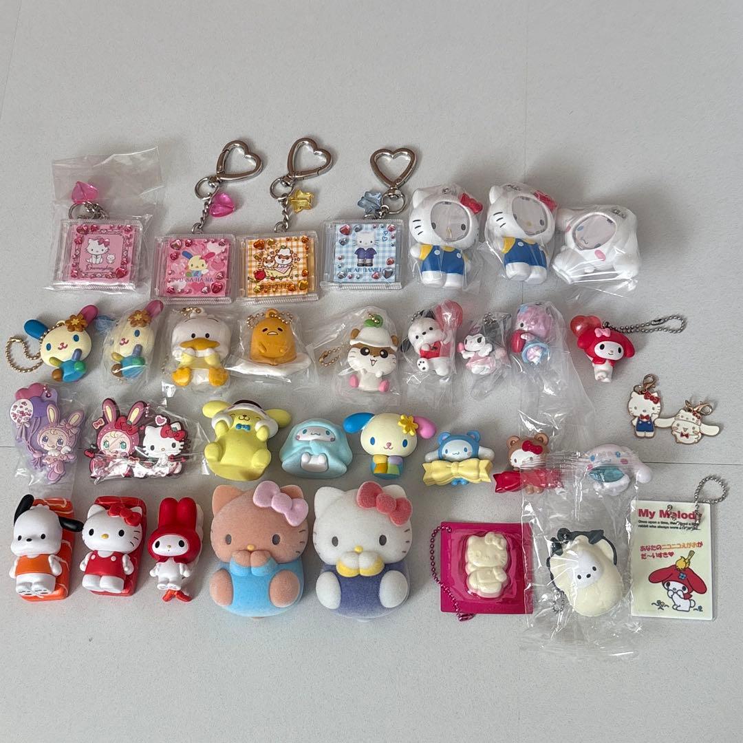 サンリオ ちいかわ ガチャガチャ キャラクターグッズ まとめ売り 大量