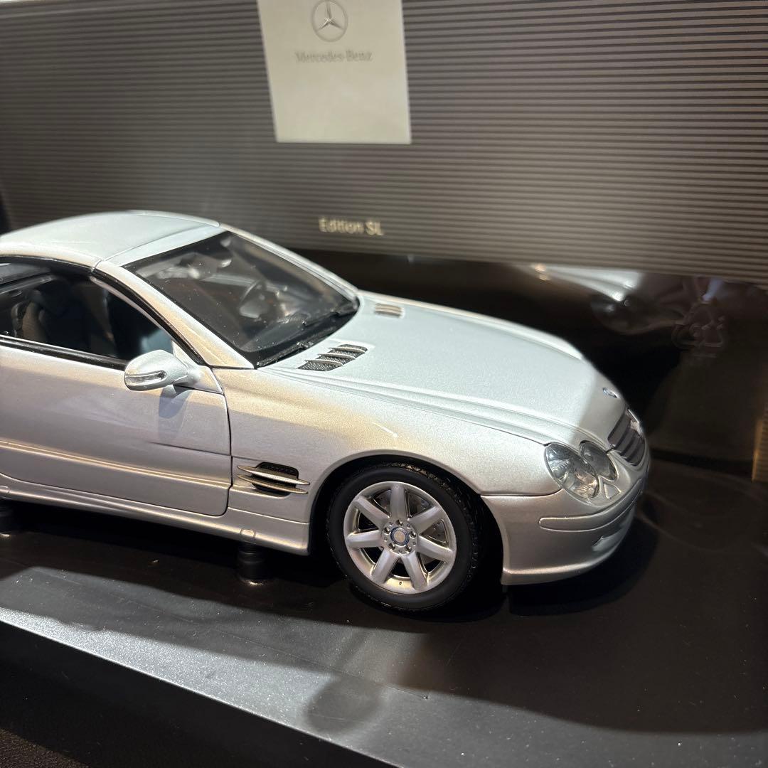 ディーラー特注 1/18 メルセデス・ベンツ SL