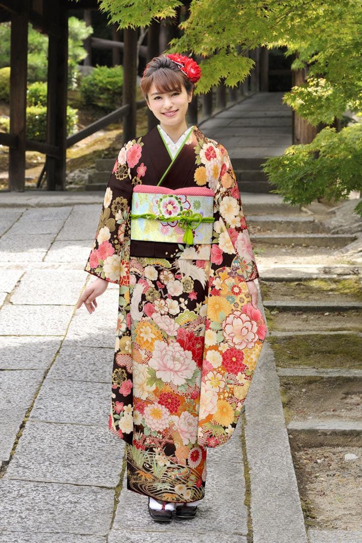 正絹　ブラウンの大人かわいい振袖セット　⑩