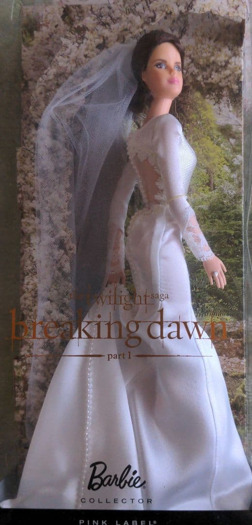 バービー人形　トワイライトベラ（ピンクラベル）