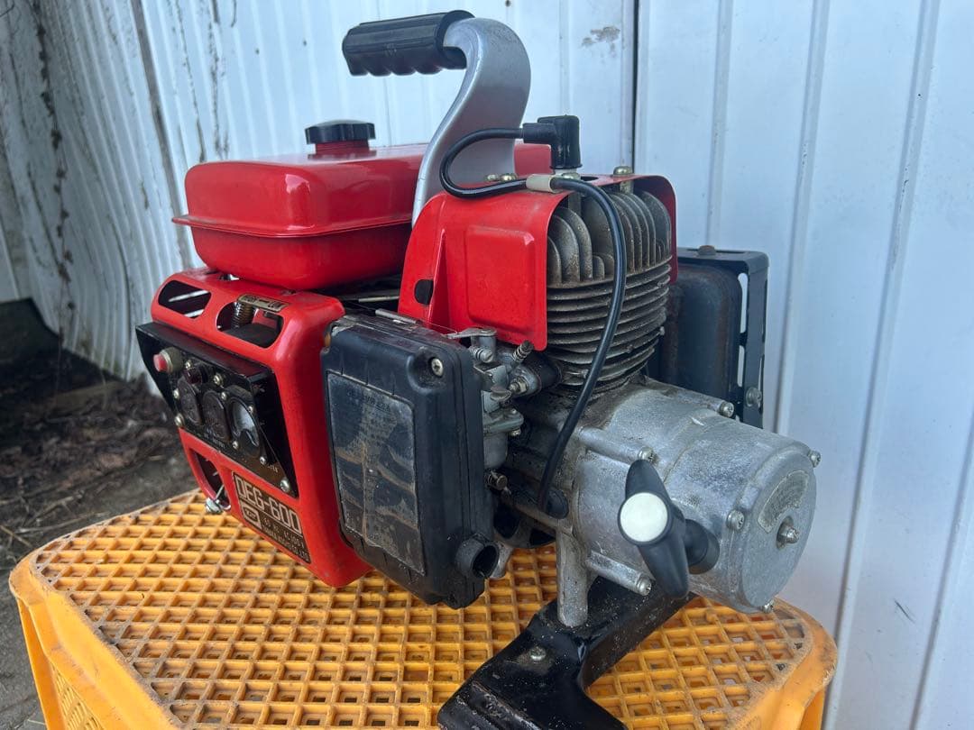 田中工業　発電機 2スト 軽量 ポータブル　キャンプ　洗車　非常用　100V