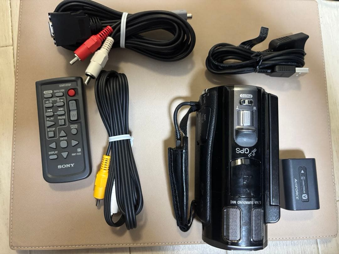 SONY HDR-CX560V ビデオカメラ 本体　ブラック