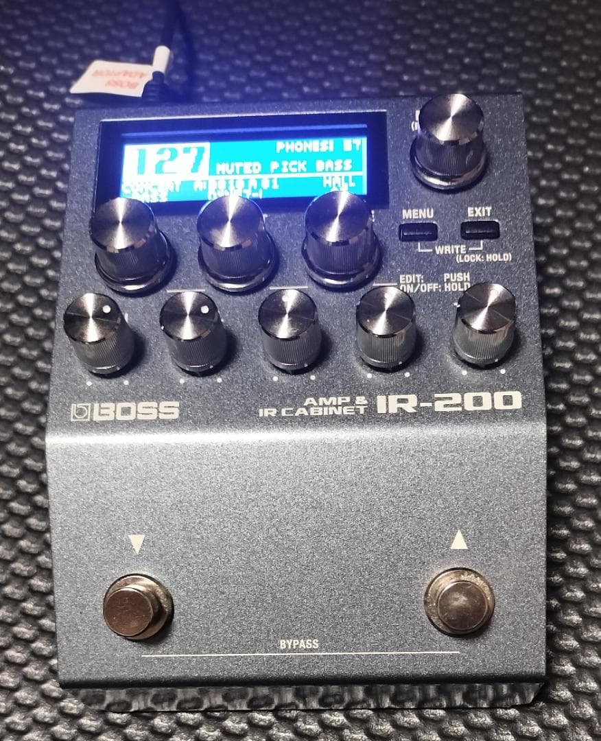 BOSS　IR-200　アンプ　キャビネットシミュレーター