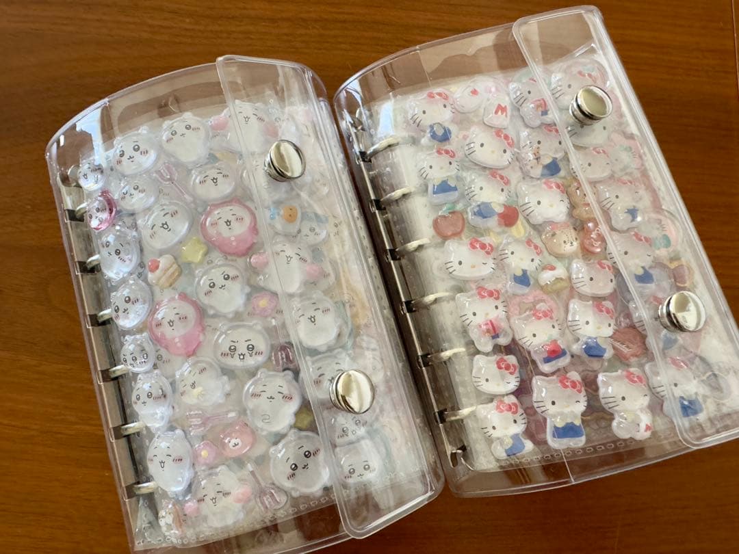 シール帳　完成品　ちいかわ　サンリオ　キティ　たまごっち