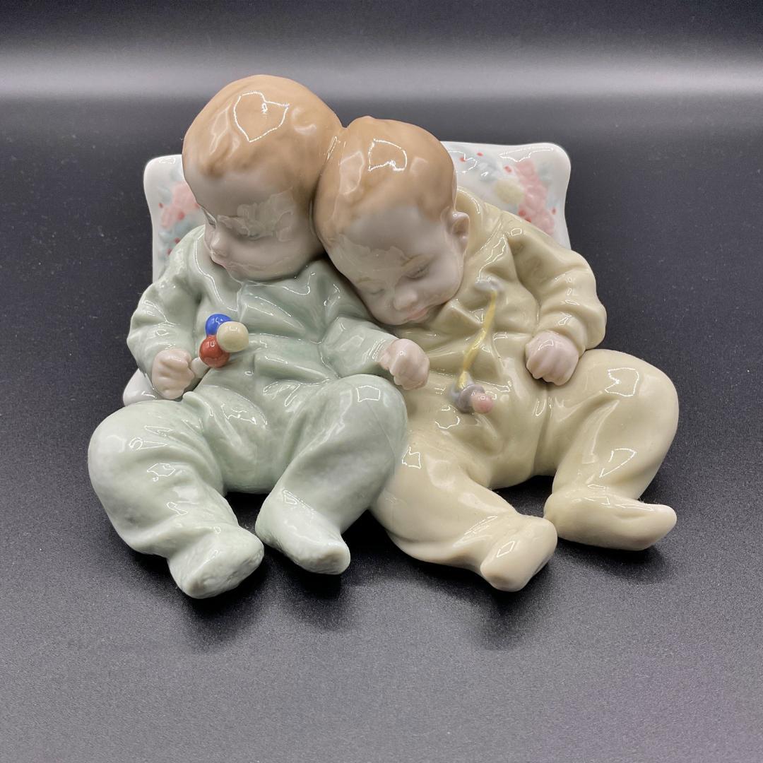 リヤドロ 赤ちゃんの夢 5772 LLADRO LITTLE DREAMERS