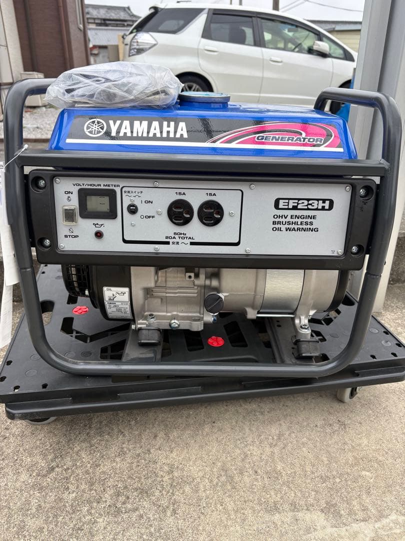 展示品　ヤマハ 発電機 50HZ 東日本地域専用 EF23H