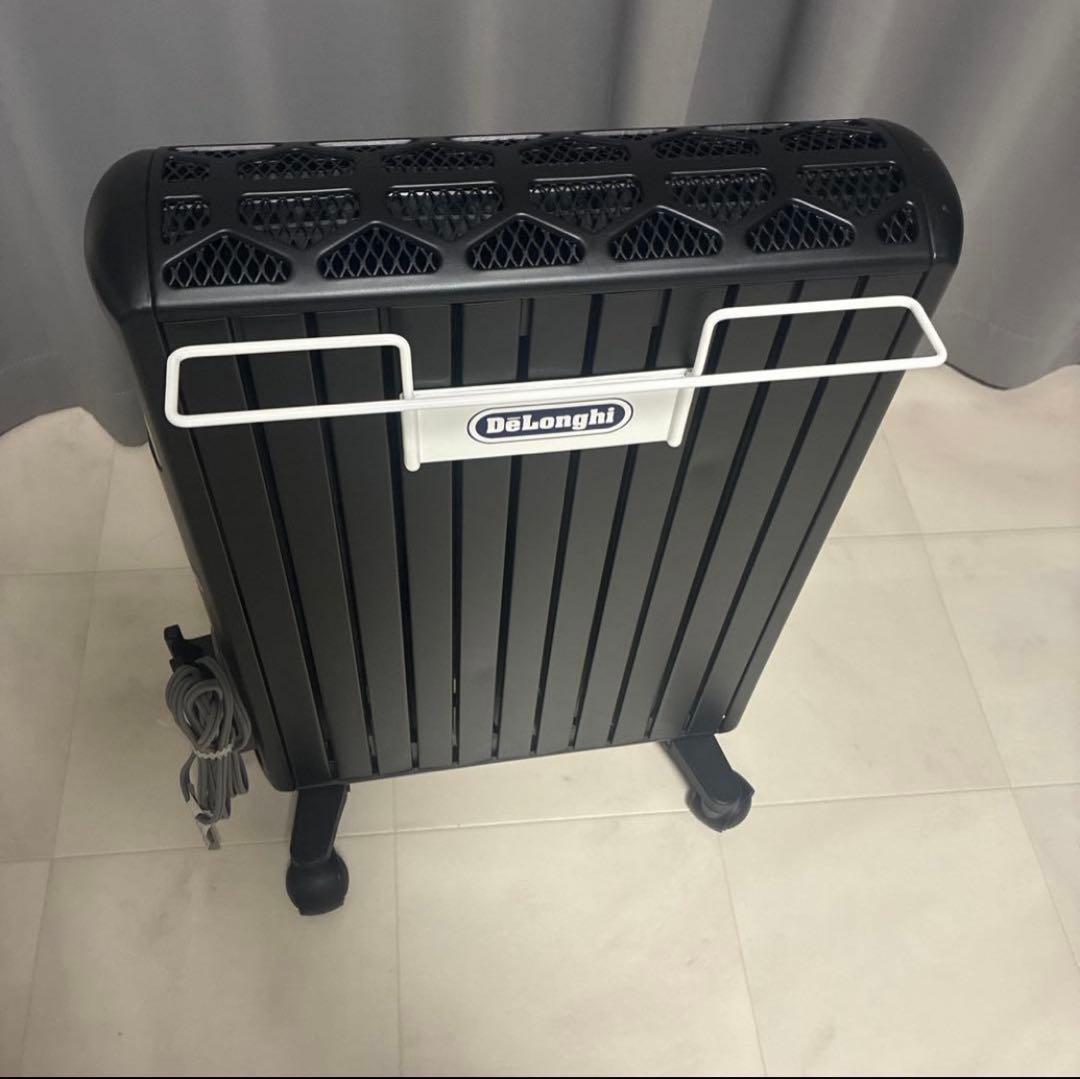 デロンギ　5000円のトップハンガー付き　MDHU15-PB 1500Ｗ