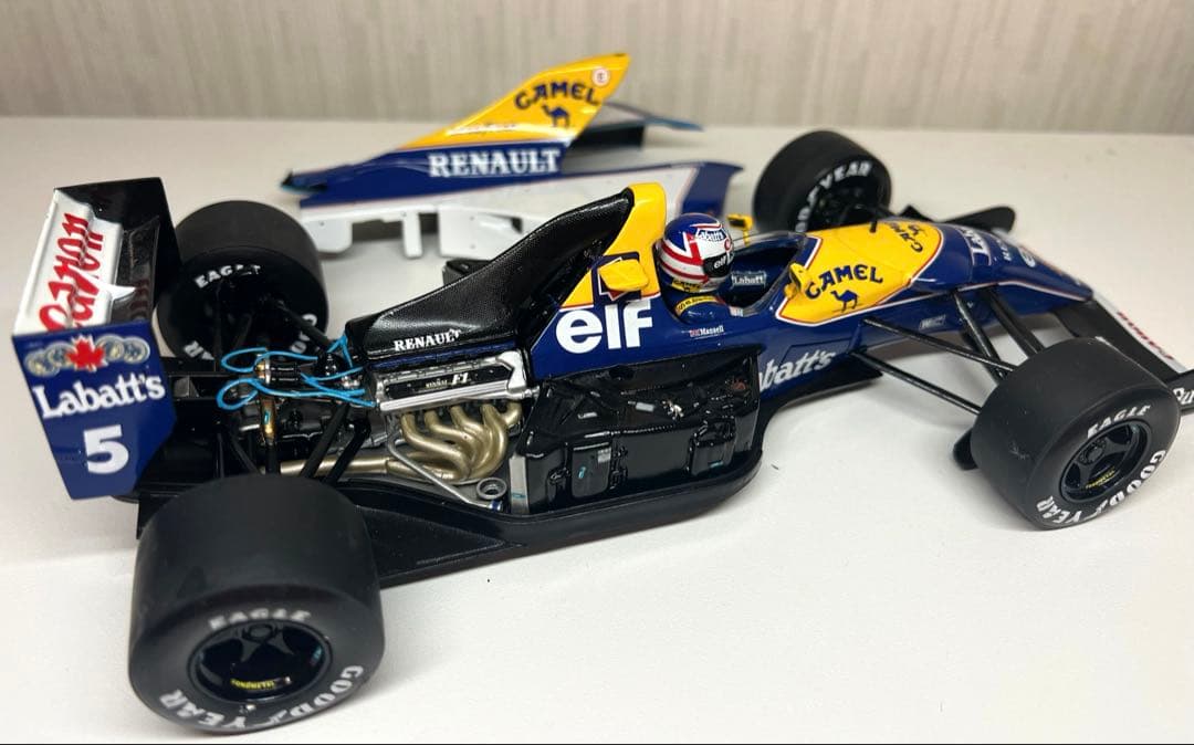 カルツォ 1/18 F1 ウィリアムズ FW14B N.マンセル CAMEL