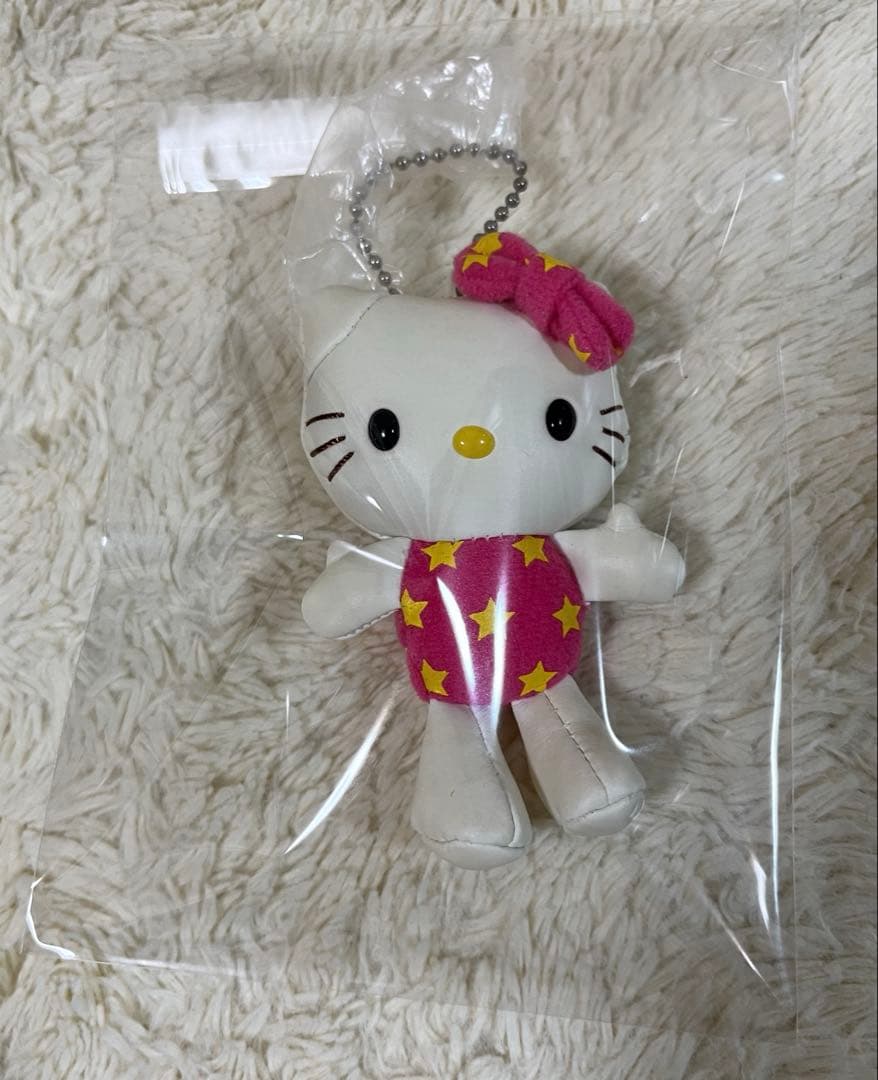 レトロ　合皮レザーハローキティ キーホルダー 希少